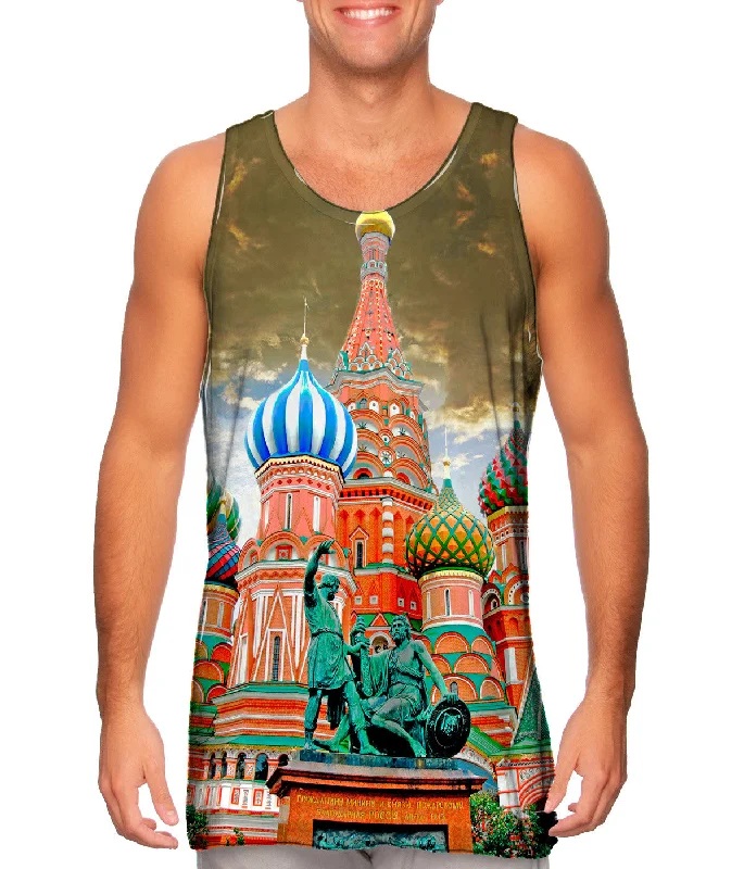 Vintage-Inspired Vests for Retro Looks-St Basils Cathedral - Colors