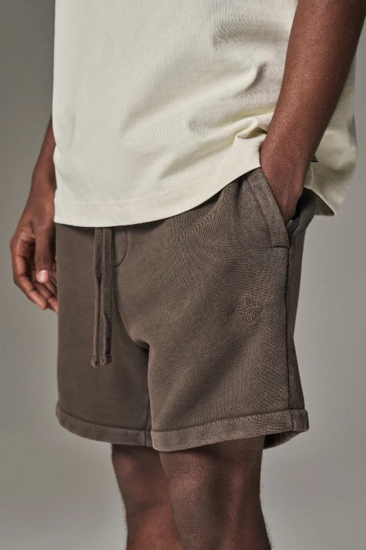 Classic Short Shorts for a Bold Look-LAUNDERED CLASSICS SHORTS - BROWN