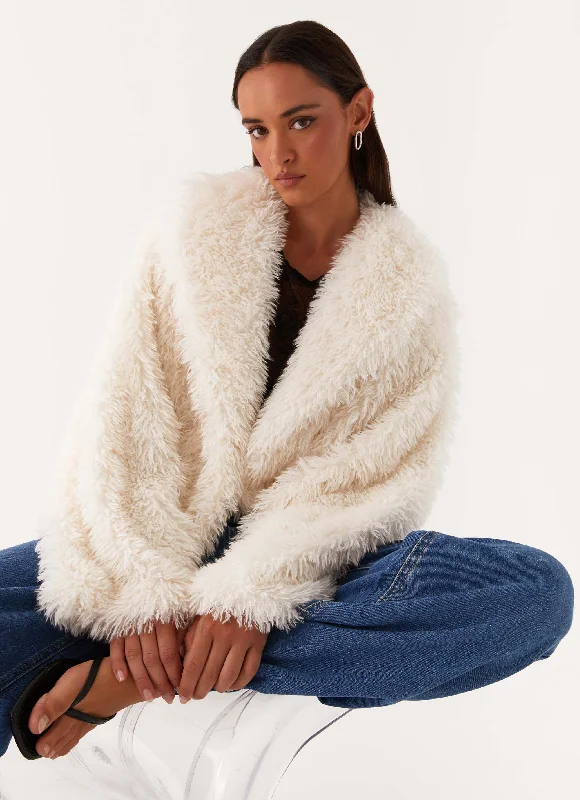 Reflective Windbreakers for Safety and Comfort-Denver Oversized Fur Jacket - Ivory