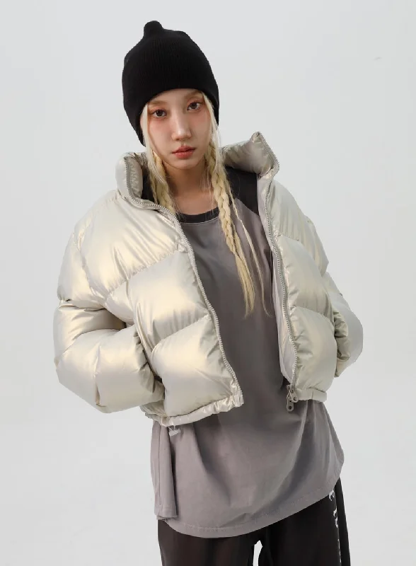 Stylish Down Jackets for Winter Fashion-Glossy Cropped Puffer Jacket IS307