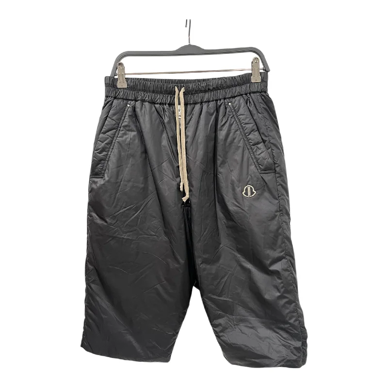 Stretchy Athletic Shorts for Easy Movement-MONCLER/Rick Owens/Shorts/L/Nylon/BLK/DOWN SHORTS